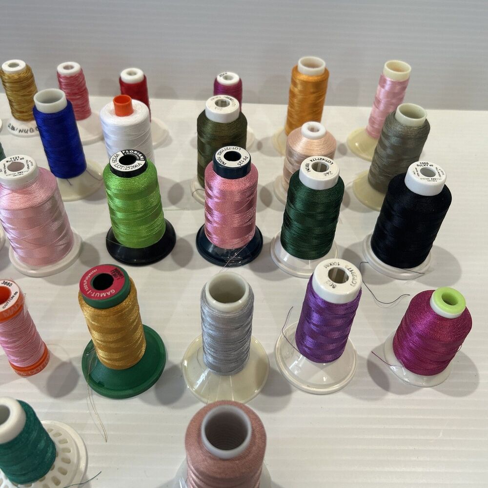 Lot Of 30 Floss Thread Colorful Sewing Quilting Embroidery Machine - Picture 9 of 9